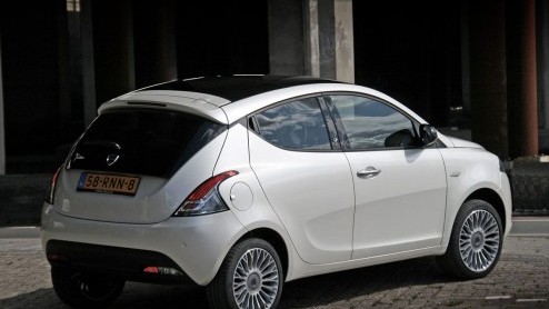 Lancia Private Lease voor een nieuwe Lancia Ypsilon. In deze prive lease voor particulieren zijn alle kosten inbegrepen, behalve brandstof en boetes. Vanaf 298 euro per maand.