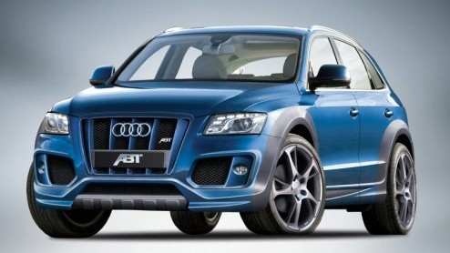 De nieuwe Audi Q5 nog te braaf? Zet m bij Abt voor de deur en je kent jouw exemplaar niet meer terug. Ook technisch wordt er op verzoek flink gesleuteld, waardoor je zomaar met een 310 pk sterke 3.0 