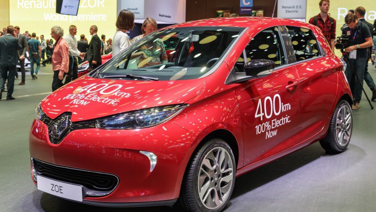 Renault ontwikkelt upgrade voor het accupakket van de ZOE. Daarmee kunnen bestaande ZOE-rijders hun accupakket upgraden naar het nieuwe 41 kWh batterijpakket.