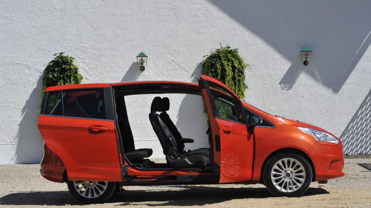 Ford stopt in september de productie van de B-Max, terwijl Mercedes de stekker haalt uit de elektrische B-Klasse.