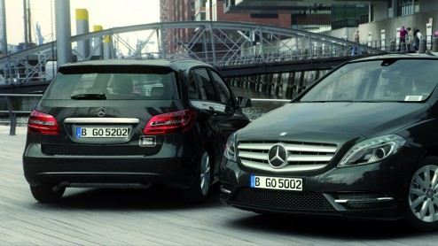 Car2go introduceert Car2go Black met Mercedes-Benz B-Klasse in Duitsland en maakt wereldwijd te gebruiken lidmaatschap mogelijk.