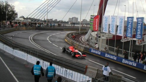 Zondag 20 augustus was de dag dat autoraceminnend Nederland zijn hart op kon halen in Rotterdam bij de Bavaria City Racing. Autovandaag was aanwezig op dit racespektakel en heeft speciaal voor jullie 