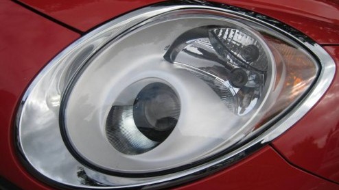 De strijd van Alfa in het compacte segment is dit jaar losgebarsten. Naast de voor 2009 gepland staande 149 verschijnt dit jaar de MiTo ten tonele, en hoe. Veiligheid, innovatieve techniek en sportivi