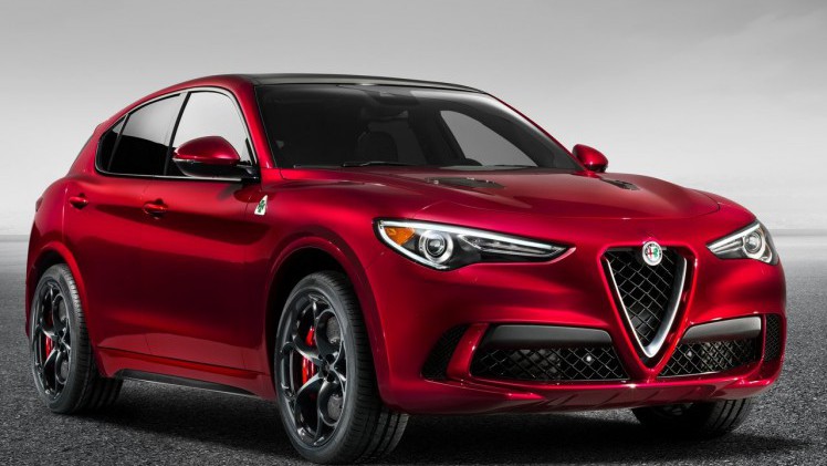 Op de Los Angeles Auto Show 2016 heeft Alfa Romeo zijn eerste SUV onthuld: de Stelvio. De Quadrifolgio is de eerste uitvoering die we te zien krijgen.