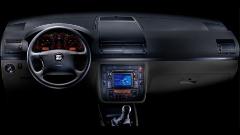 Het gamma van Seats Pakezel, de Alhambra, is bijgewerkt. Deze ruime en praktische MPV is er nu ook als extra zuinige Ecomotive en daarnaast komt Seat met nieuwe uitrustingsniveaus. De prijs voor de