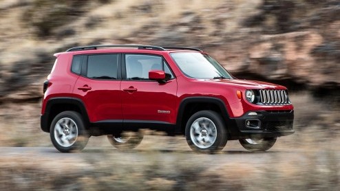 Jeep heeft de prijzen bekend gemaakt van de Renegade, die vanaf november bij de Nederlandse dealers is te bewonderen. Aan de compacte SUV hangt een prijskaartje vanaf 22.990 euro.