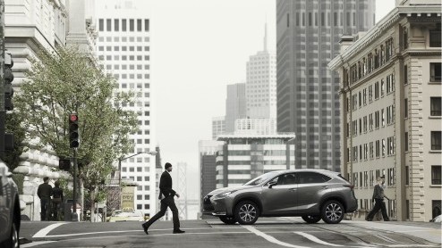 We hadden al een richtprijs van de Lexus NX 300h van onder de 50 mille en die blijkt aardig te kloppen. De compacte SUV van de Japanners moet namelijk minimaal 47.900 euro gaan opbrengen.