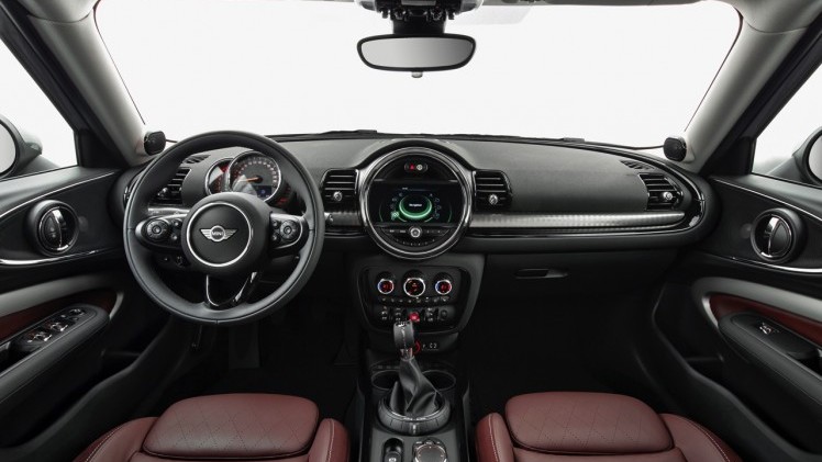 Prijzen en details Mini Clubman bekend. Hij staat vanaf 31 oktober bij de Nederlandse dealer.