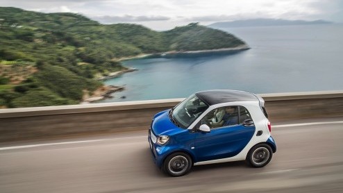 Nieuwe smart fortwo model 453 en forfour onthuld in Berlijn. Alle details nieuwe smart modellen.