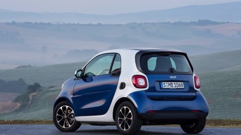 Nieuwe smart fortwo model 453 en forfour onthuld in Berlijn. Alle details nieuwe smart modellen.