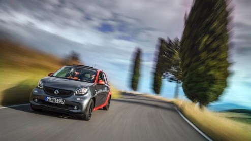 Nieuwe smart fortwo model 453 en forfour onthuld in Berlijn. Alle details nieuwe smart modellen.