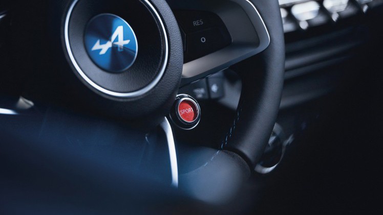 Nu Alpine de nieuwe A110 heeft onthuld op de Autosalon van Genve, weten we eindelijk alles over de wedergeboren klassieker. Behalve dan de Nederlandse prijzen