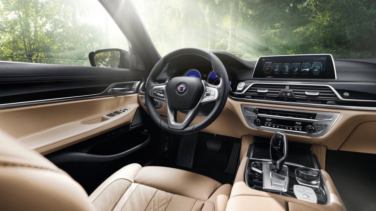 Alpina B7 heeft flinke spierballen. De opgedirkte BMW 7 Serie krijgt 600 pk en haalt 309 km/u.