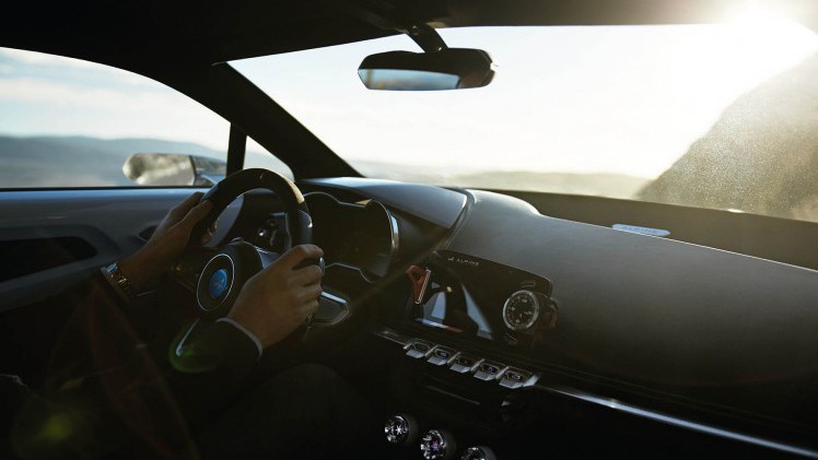 Het sportwagenmerk Alpine keert terug op de markt in 2017 en de Alpine Vision showauto is daar een realistisch voorproefje van.