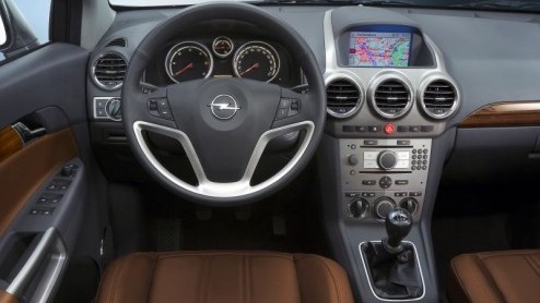Opel heeft zojuist bekend gemaakt wat er afgerekend moet worden voor de nieuwe middelgrote SUV van het Duitse merk, de Antara.