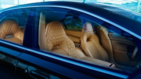 Zoals al eerder geschreven, stoft Aston Martin de naam Lagonda weer af voor een nieuw vlaggenschip van de fabrikant.