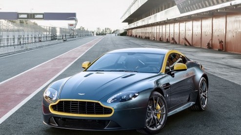 Aston Martin toont in Genve de opvolger van de V8 Vantage N420. Het model in kwestie draagt de naam N430 en is lichter en sneller dan de reguliere V8 Vantage S.