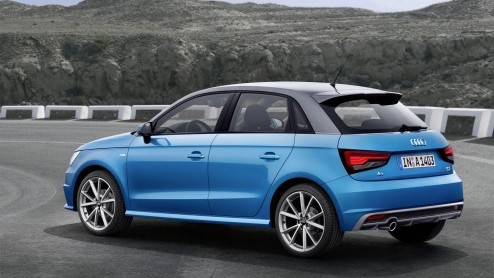Rijtest Audi A1. In deze autotest rijden we met de vernieuwde Audi A1, die een facelift heeft gekregen en kan rekenen op de 1.0 TFSI driecilinder turbomotor.
