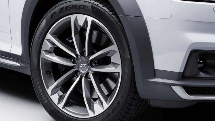 De nieuwe Audi A4 allroad quattro komt vanaf juni naar Nederland en is dan als eerst verkrijgbaar met de 3.0 TDI zescilinder diesel. De 2.0 liter viercilinders volgen na de zomer.