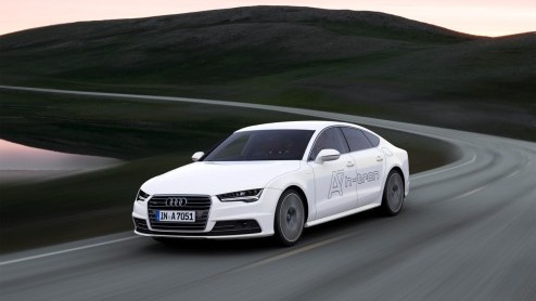 De Audi A7 h-tron is een plug-in hybride op waterstof en gaat in productie zodra de infrastructuur en markt daar klaar voor is.