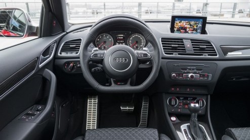 Rijtest vernieuwde Audi Q3 en RS Q3. Lees hier de rijimpressie van de Q3 facelift zoals hij in 2015 naar de showroom gaat.