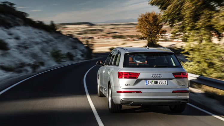 Autotest Audi Q7 3.0 TDI e-tron quattro, de plug-in hybride SUV met 373 pk en 700 Nm speelt baas boven baas met veel comfort, alle luxe en een slim hybride brein.