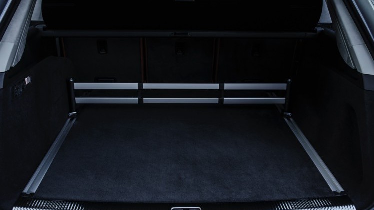Autotest Audi Q7 3.0 TDI e-tron quattro, de plug-in hybride SUV met 373 pk en 700 Nm speelt baas boven baas met veel comfort, alle luxe en een slim hybride brein.