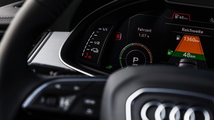 Autotest Audi Q7 3.0 TDI e-tron quattro, de plug-in hybride SUV met 373 pk en 700 Nm speelt baas boven baas met veel comfort, alle luxe en een slim hybride brein.