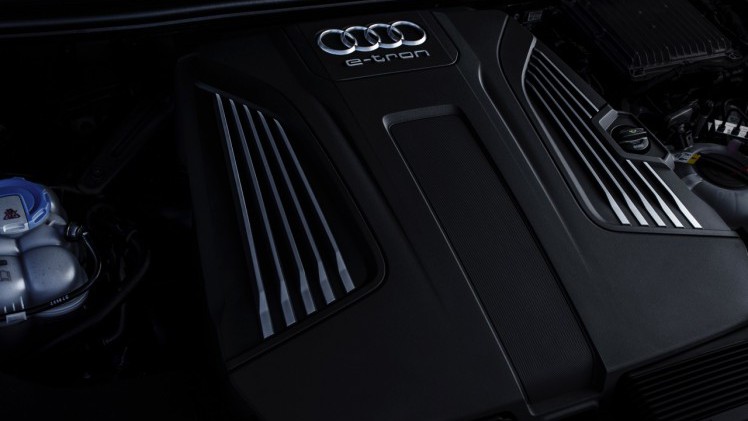 Autotest Audi Q7 3.0 TDI e-tron quattro, de plug-in hybride SUV met 373 pk en 700 Nm speelt baas boven baas met veel comfort, alle luxe en een slim hybride brein.