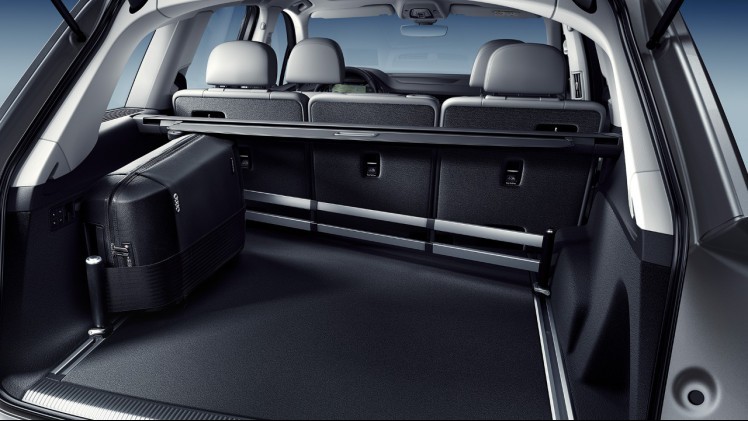 Audi Q7 3.0 TDI e-tron nu ook leverbaar in de Sport Edition en Premium Edition.