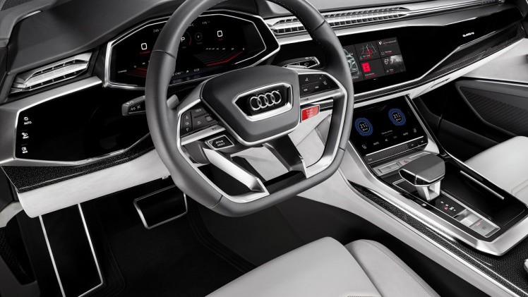 Audi presenteert op de Autosalon van Gen?ve een tweede uitvoering van de Q8 Concept. Deze keer staat de auto in sportieve kledij op de beursvloer, als mild hybrid.