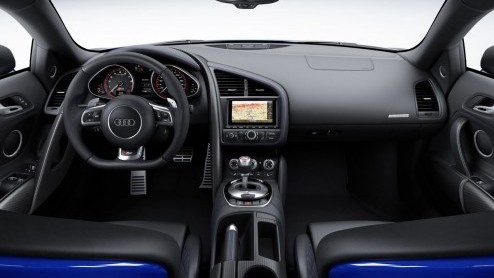 De Audi R8 staat op het punt vervangen te worden door een nieuwe generatie. Reden voor de fabrikant om nog eens uit te pakken met een uitzwaaiversie: de R8 LMX.