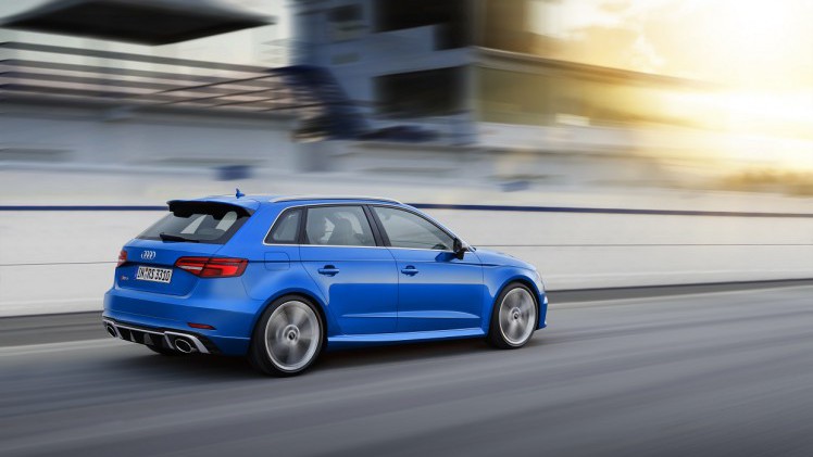 Na de andere Audi A3-modellen is het nu de beurt aan de RS3 Sportback om de facelift te ontvangen. Ook als hatchback is de nieuwe RS3 voorzien van de krachtigste vijfcilindermotor ter wereld.