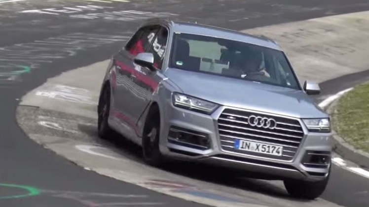 Audi Q7 als snelle SQ7 diesel gesignaleerd.