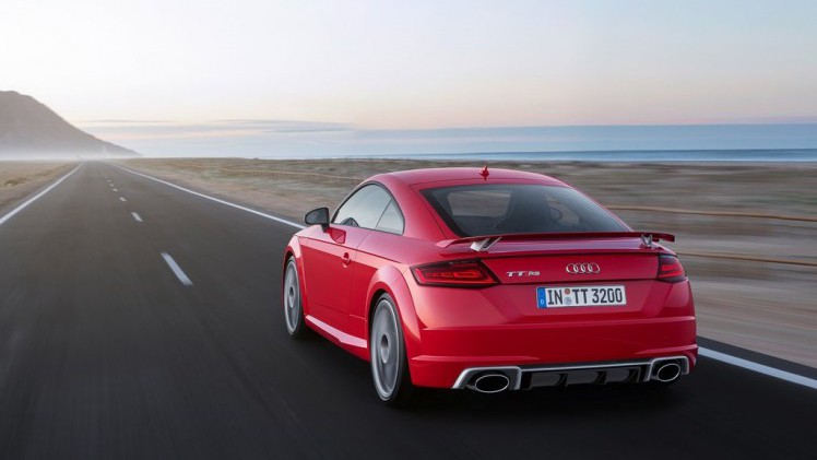 De Audi TT RS heeft nu een prijskaartje gekregen.