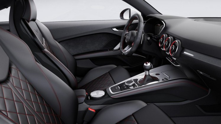 De Audi TT RS heeft nu een prijskaartje gekregen.