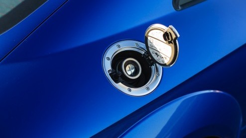 Rijtest nieuwe Audi TT 2.0 TFSI en 2.0 TDI met 20% bijtelling. Eind 2014 staat hij in de showroom: gemener, lichter en voorzien van een prachtig interieur.
