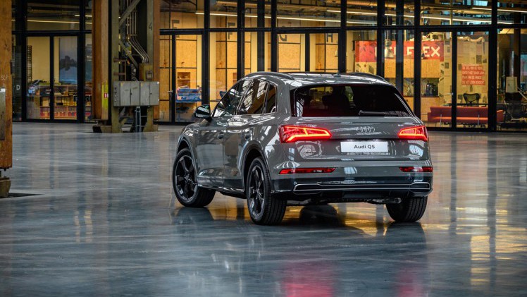 Audi zet de S line edition door op de A5 coup en cabriolet en de Q5.