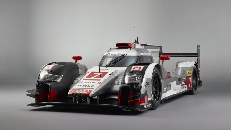 Het belooft een spannende editie van de 24 uur van Le Mans te worden. Audi, Toyota en Porsche zetten allemaal in op de winst. Audi presenteert nu als eerste de nieuwe racewagen, de R18 e-tron quattro.