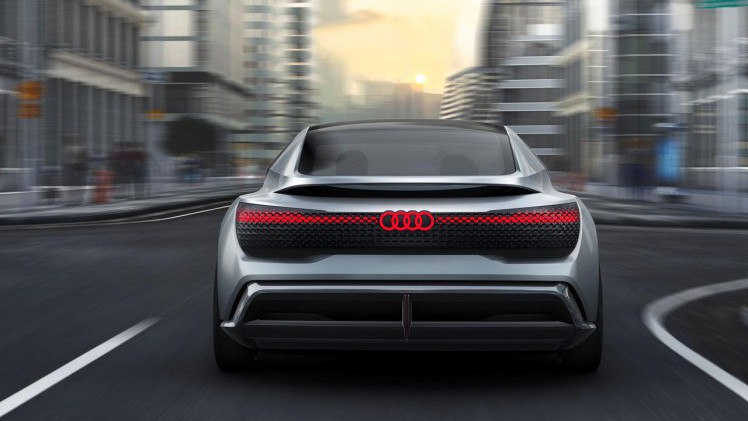 Audi heeft volop plannen voor de introductie van 20 nieuwe modellen dit jaar en een gedeeltelijke overschakeling op elektrisch rijden.