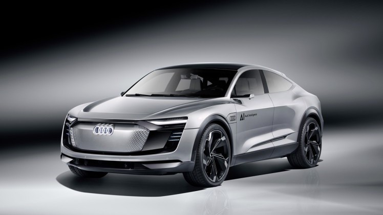 Audi borduurt met de Elaine voort op de elektrische e-tron Sportback Concept door deze nu autonoom te laten rijden.