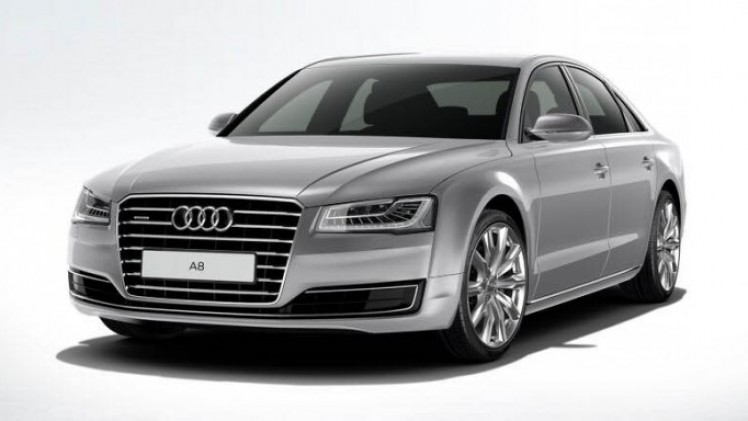 Audi A8 viert 21e verjaardag met A8 21 Sport Edition, die in een oplage van 21 stuks verkocht wordt bij de dealers.