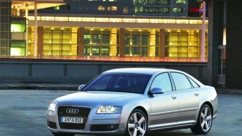 Audi gaat de A3, A4, A6 en A8 uitrusten met nieuwe motoren. Dit gaan ze doen vanaf juni van dit jaar, dan start namelijk bij Audi modeljaar 2007.