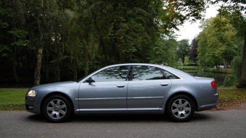 Een zuinige toplimousine met zescilinder benzinemotor. Een utopie, zegt u? Het bestaan ligt niet voor de hand, toch is het wel degelijk mogelijk. Audi combineert een adequate 2.8 FSI en een efficinte