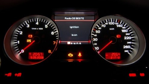 Een zuinige toplimousine met zescilinder benzinemotor. Een utopie, zegt u? Het bestaan ligt niet voor de hand, toch is het wel degelijk mogelijk. Audi combineert een adequate 2.8 FSI en een efficinte