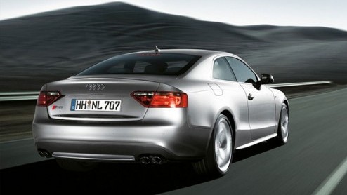 De lekkage die bij Audi aan de gang is lijkt nog niet over te zijn. Ook de fotos van de S5, de snelle versie van de A5, stonden ineens op internet.
