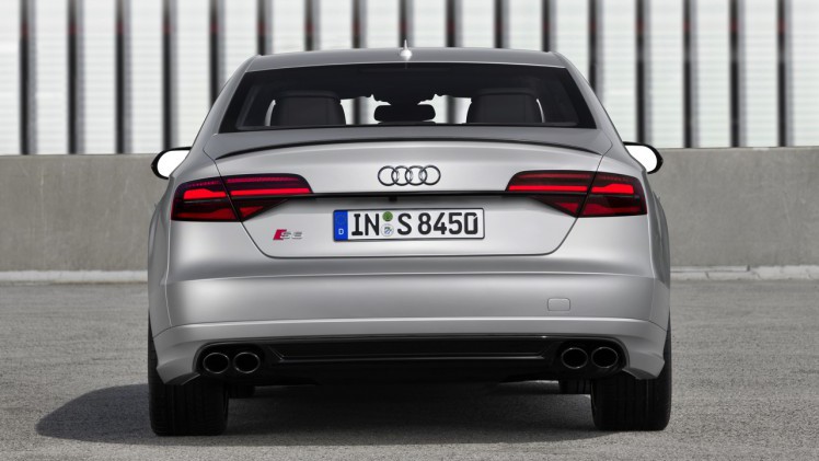 Audi vertaalt sportiviteit naar allerlei krachttermen zoals Competition, Performance en Plus. Wat is het verschil en welke moet je hebben? Een overzicht.