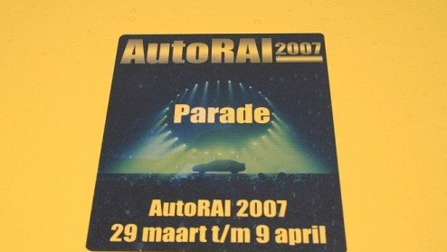 Een vijftigtal auto's stonden vanochtend op de Boompjeskade in Rotterdam. Het was de start van de AutoRAI Parade 2007. Autovandaag was er bij.