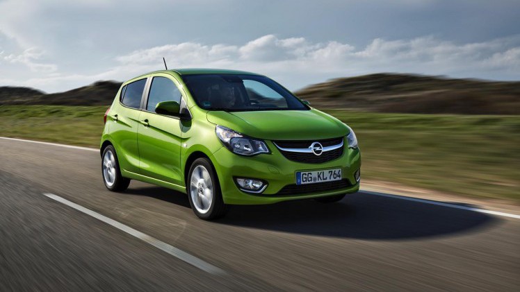 Opel voegt de Opel Karl Easytronic per direct in 2016 toe aan het gamma. De Karl met automaat is iets zuiniger en dit zijn de prijzen.