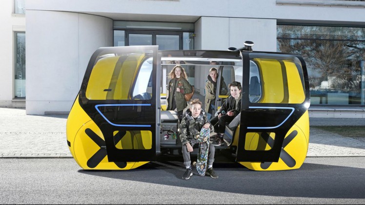 Volkswagen lanceert een autonome schoolbus op het SEDRIC platform.